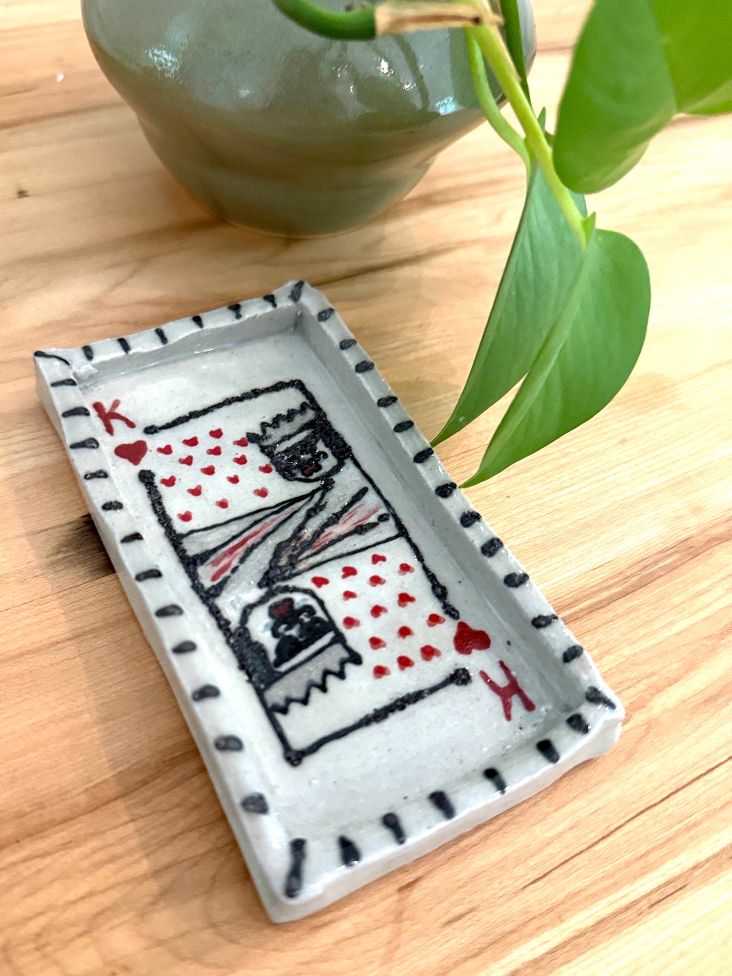 King of Hearts Dish
